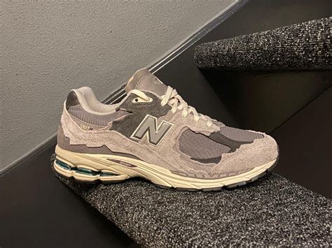new balance 2002r protection pack brown